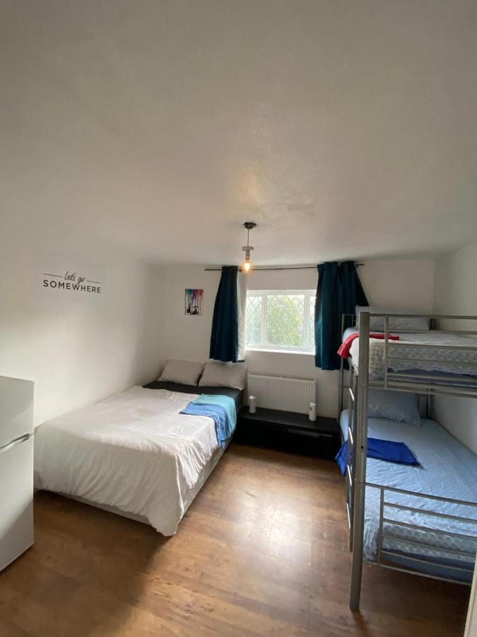 Private Room In London Exterior photo